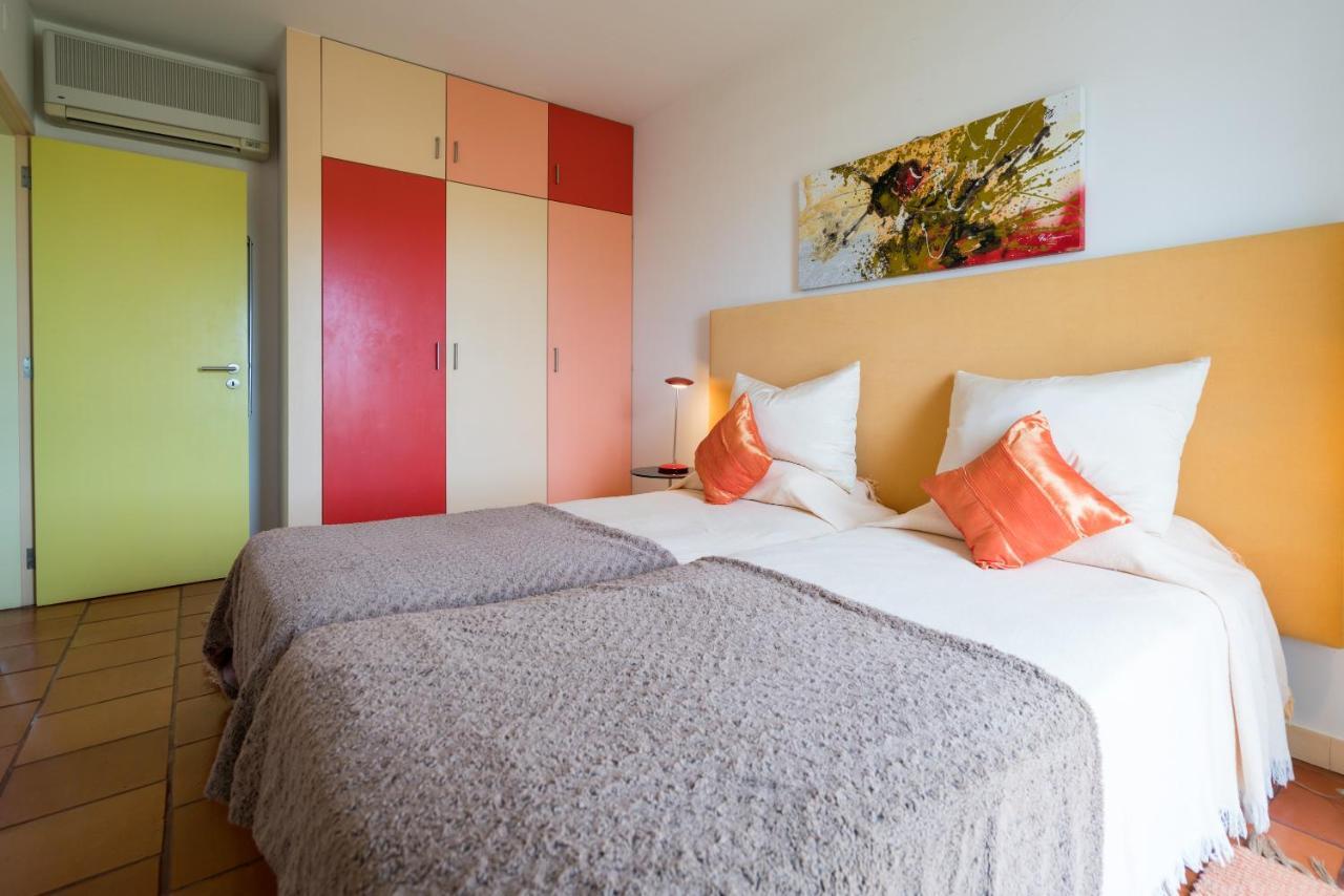 Stunning 2-Bed Penthouse In Lagos 250M From Beach Экстерьер фото